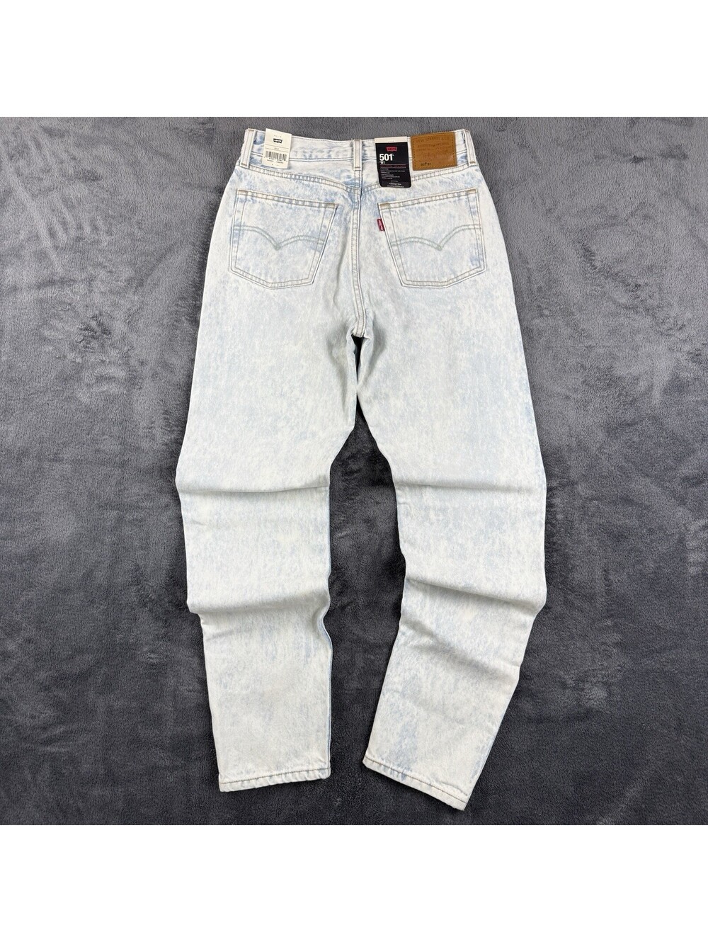Levi’s Premium 501 ’81 Women’s 26x31 Light Wash High Rise Straight Leg Jeans NWT